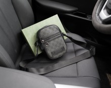 ★超人気 Gucciグッチ 激安通販 メンズショルダーバック