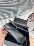 【話題商品！】YSLイヴ サンローラン コピーおすすめショルダーバッグ