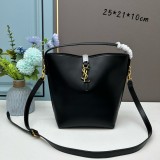 日本未入荷 YSLイヴ サンローラン 偽物通販 ショルダーバッグ