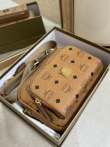 追跡付 MCMエムシーエム コピーおすすめ ショルダーバック