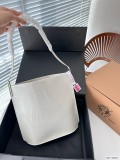 超話題! YSLイヴ サンローラン 偽物通販 ショルダーバッグ