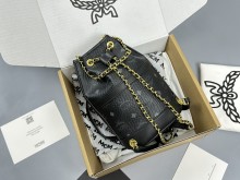 稀少 MCMエムシーエム スーパーコピー リュックバック