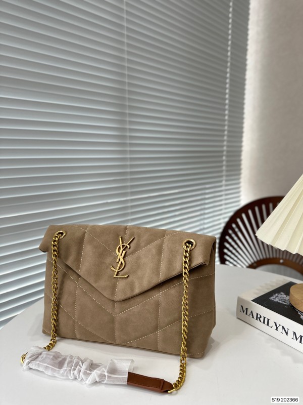 日本未入荷 YSLイヴ サンローラン激安偽物 ショルダーバッグ