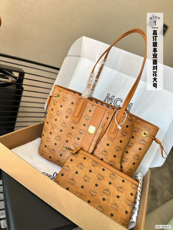 一目惚れ♪ MCMエムシーエム n級品 ハンドバッグ
