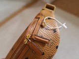 追跡付 MCMエムシーエム 激安通販 ショルダーバック