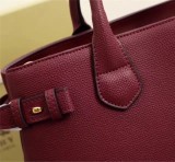 稀少 Burberry バーバリー 激安偽物 レディースハンドバック
