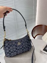 使い勝手良し Coachコーチ 激安通販 ショルダーバッグ