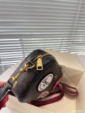 累積売上総額第１位！Coachコーチ コピー ショルダーバッグ