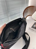 新作 Burberry バーバリー 激安通販 ショルダーバッグ