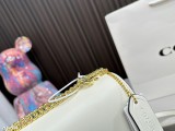 新作 Coachコーチ スーパーコピー ショルダーバッグ