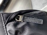 【限定】GIVENCHYジバンシィn級品 メンズショルダーバッグ