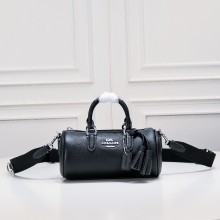 ★超人気 Coachコーチ n級品 ショルダーバッグ