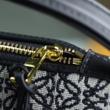 入手困難 Loeweロエベ n級品 レディースハンドバック