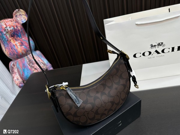 使い勝手良し Coachコーチ 激安偽物 ショルダーバッグ