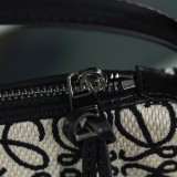 【話題商品！】Loeweロエベ 激安偽物レディースハンドバック