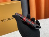 累積売上総額第１位！Louis vuittonルイヴィトン 偽物通販 短財布