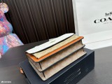 超奇跡の入荷☆ Coachコーチ n級品 ショルダーバッグ