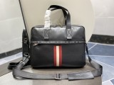 超奇跡の入荷☆ Ballyバリー  偽物通販 メンズハンドバック