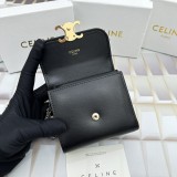 一目惚れ♪ Celineセリーヌ 激安偽物 短財布