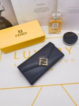 大人気 Fendiフェンディコピー 長財布