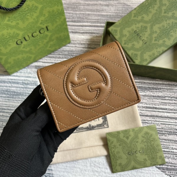 日本未入荷 Gucciグッチ コピーおすすめ 短財布