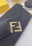 大人気 Fendiフェンディコピー 長財布