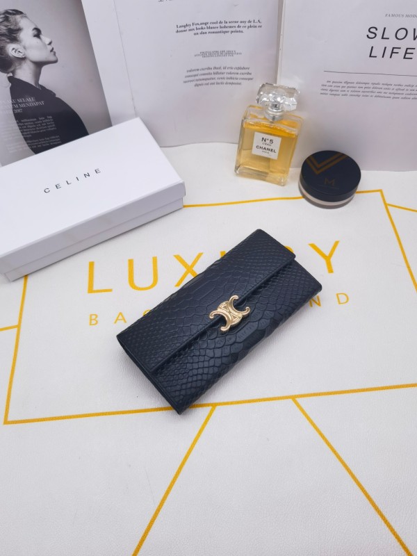 超話題! セリーヌ 偽物通販 長財布