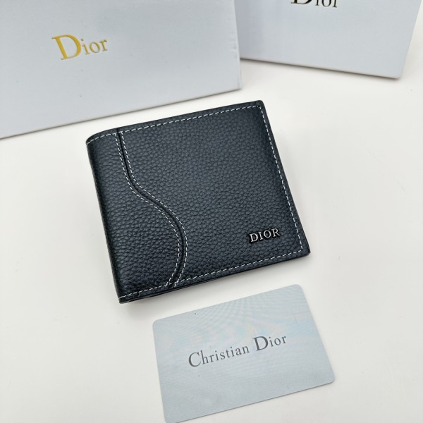 入手困難 Diorディオール コピー 短財布
