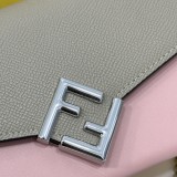 日本未入荷 Fendiフェンディ激安偽物 長財布