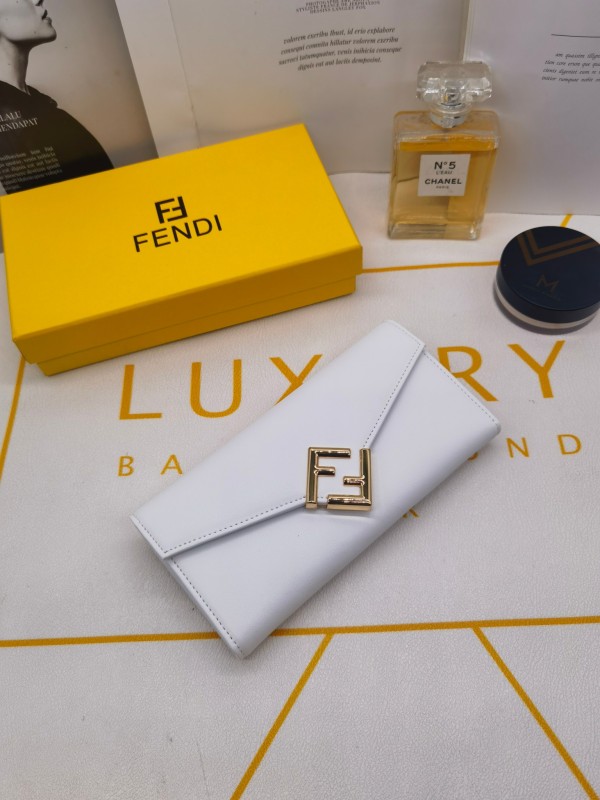 稀少 Fendiフェンディスーパーコピー 長財布