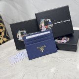 入手困難 Pradaプラダ n級品 短財布