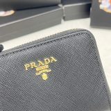 超奇跡の入荷☆ Pradaプラダ コピーおすすめ 短財布