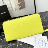 新作 Pradaプラダ n級品 長財布