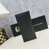 一目惚れ♪ Pradaプラダ 偽物通販 長財布