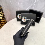 日本未入荷 Pradaプラダ コピー 短財布