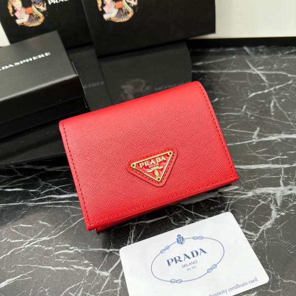 超話題! Pradaプラダ スーパーコピー 短財布