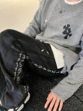 日本未入荷 クロムハーツ n級品 胸の皮に刺繍ウール混紡ニットセーター