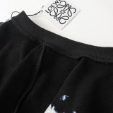日本未入荷 ロエベ 偽物通販 クラシック炎のポケットパッチワークデザイン刺繍柄ラウンドネックの衛衣