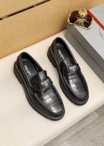 追跡付 プラダ スーパーコピー カジュアルシューズ