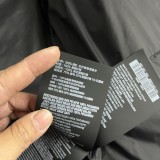 入手困難 プラダ コピー 秋冬キャップクラシックいつまでも時代遅れにならない新作ダウンジャケット