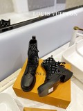 累積売上総額第１位！ ルイヴィトン n級品 2023 ssランウェイショーの主力新型マーチンブーツ