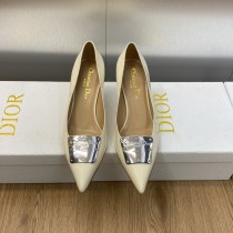 【話題商品！】ディオール コピーおすすめ ファッションショーの高定La Parisienneシリーズの異形ヒールの尖った女単靴