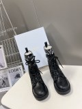 大人気 ディオール コピー の秋冬ランウェイモデルの中筒靴