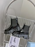高品質 プラダ 偽物通販 トップバージョンマドレーヌ厚底ポケット三角ロゴのカップルブーツ