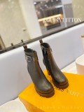 累積売上総額第１位！ルイヴィトン 激安通販 全本革の太いハイヒールのマーティンブーツは