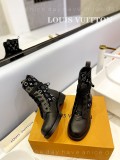 累積売上総額第１位！ ルイヴィトン n級品 2023 ssランウェイショーの主力新型マーチンブーツ