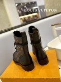 追跡付 ルイヴィトン 偽物通販 2023 ssランウェイショーの主力新型マーチンブーツ