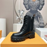 新作 ルイヴィトン スーパーコピー 秋冬の新作マーチンブーツシリーズ