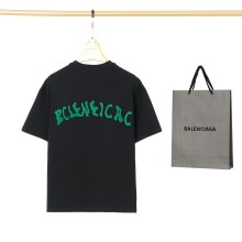 日本未入荷 バレンシアガ 激安偽物 24 ssプリント半袖Tシャツ