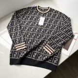 日本未入荷 フェンディ n級品 フルプリントジャカードラウンドネックオールドフラワープルオーバーニット